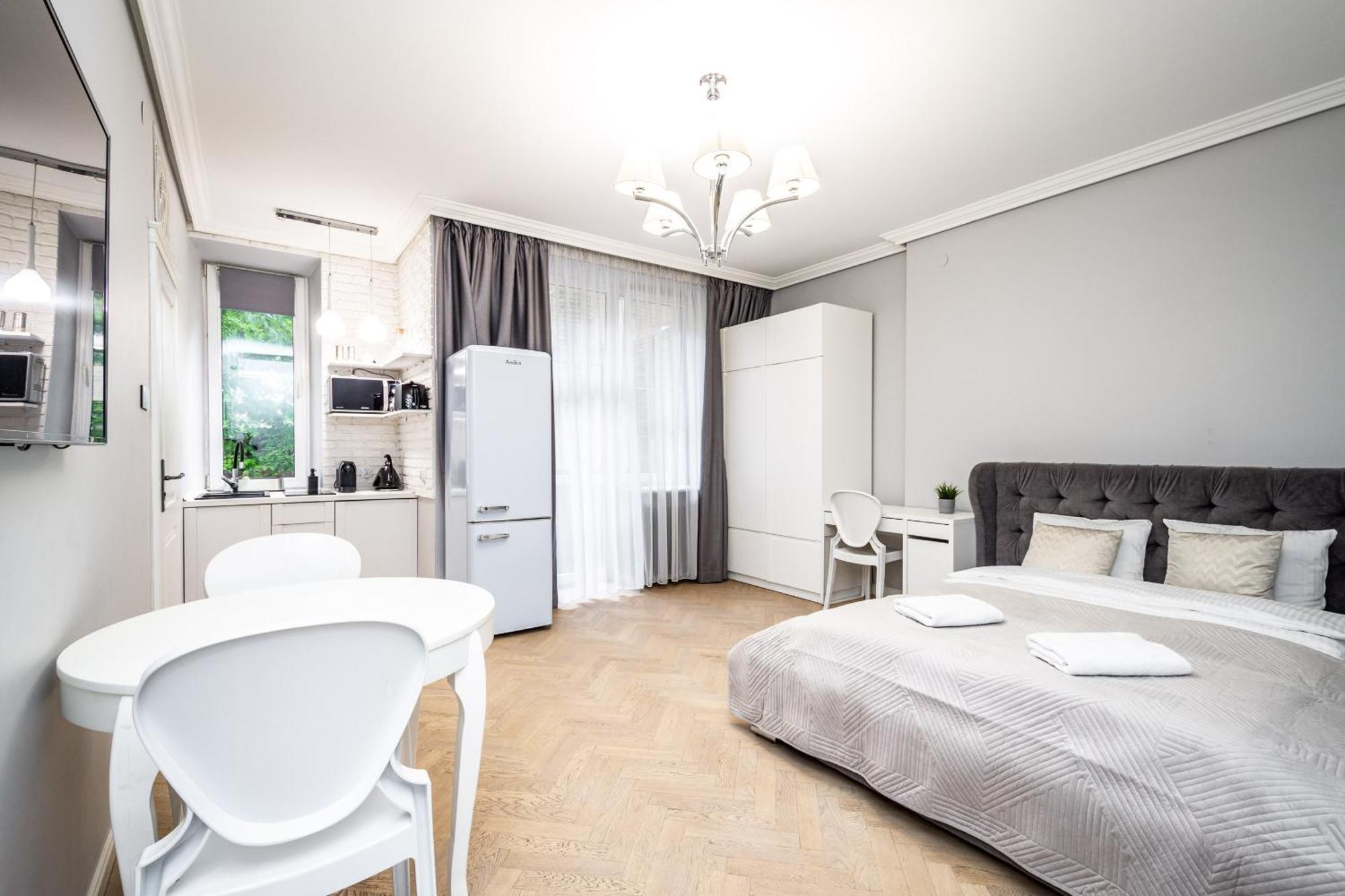 Rentplanet - Studio Krasinskiego Krakow Ngoại thất bức ảnh
