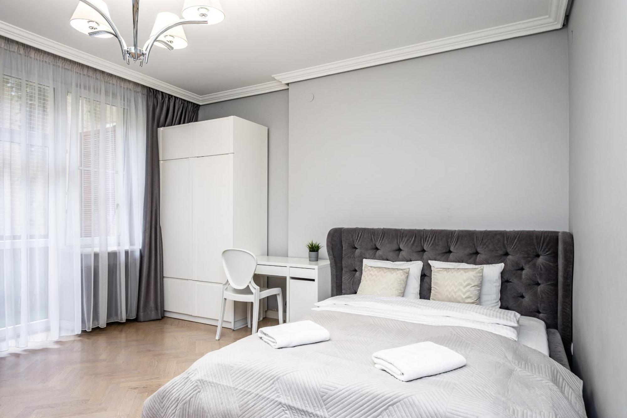 Rentplanet - Studio Krasinskiego Krakow Ngoại thất bức ảnh