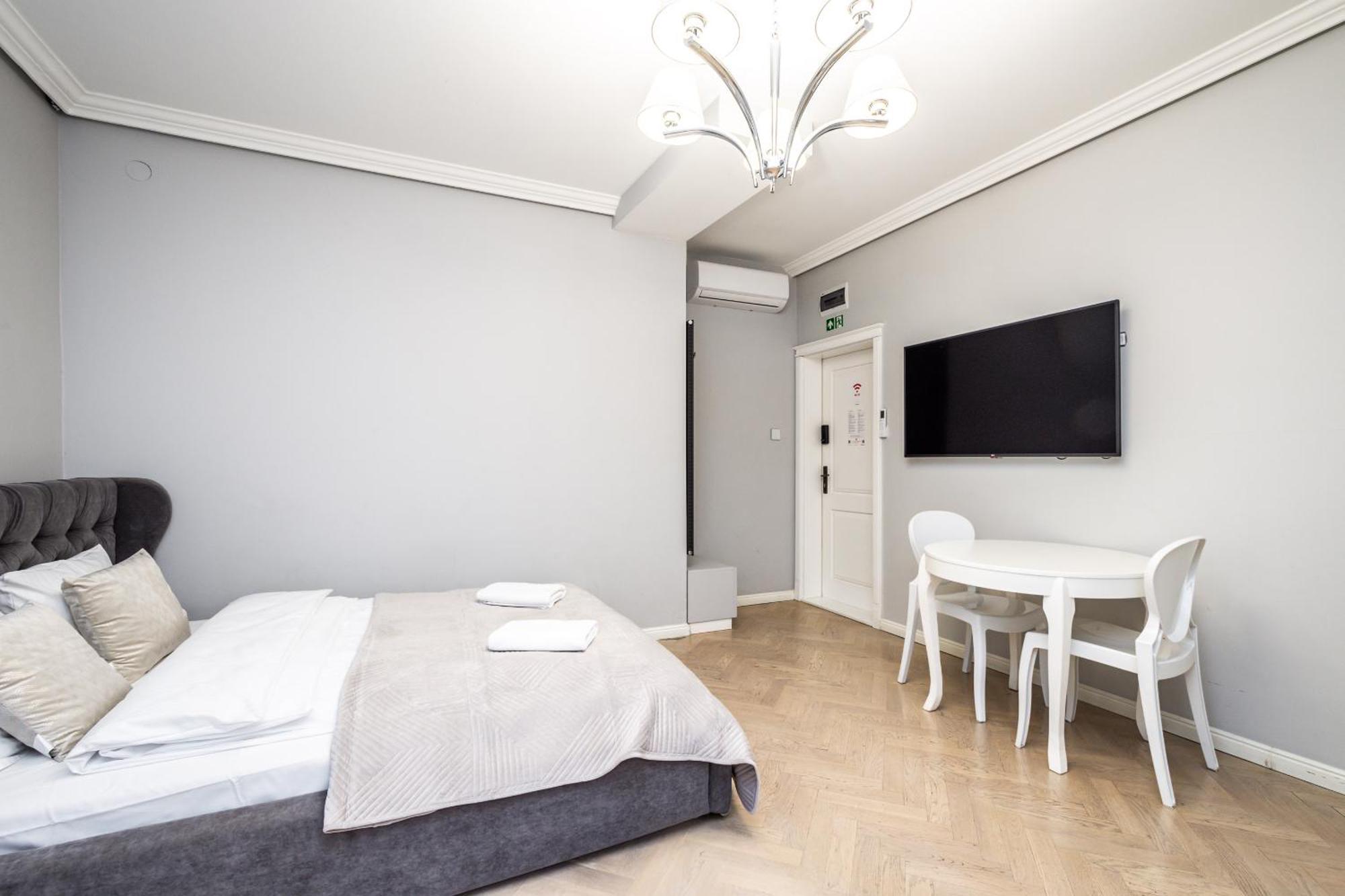 Rentplanet - Studio Krasinskiego Krakow Ngoại thất bức ảnh