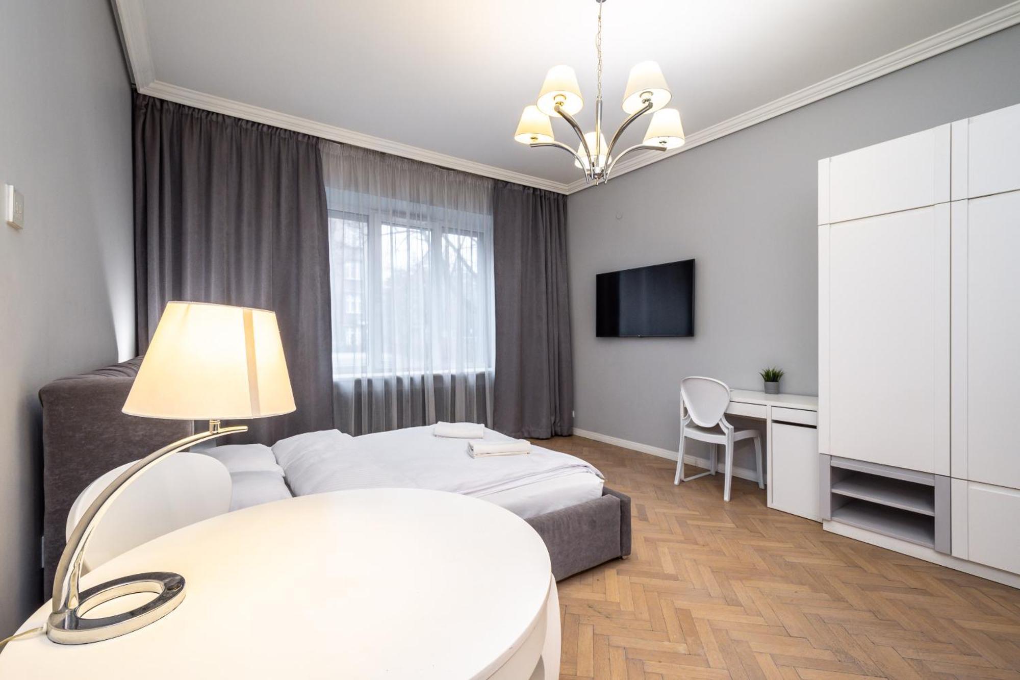 Rentplanet - Studio Krasinskiego Krakow Ngoại thất bức ảnh