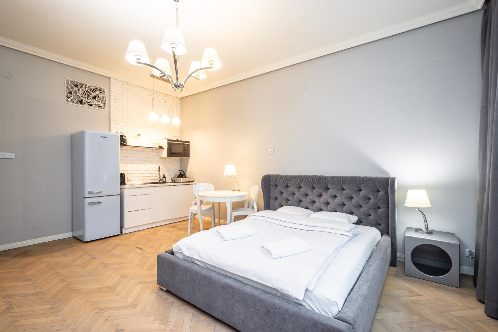 Rentplanet - Studio Krasinskiego Krakow Ngoại thất bức ảnh