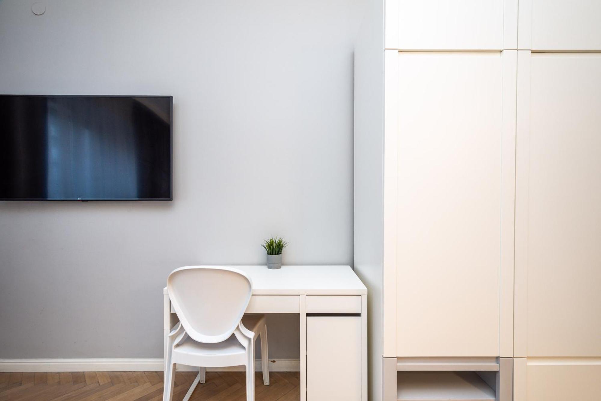 Rentplanet - Studio Krasinskiego Krakow Ngoại thất bức ảnh
